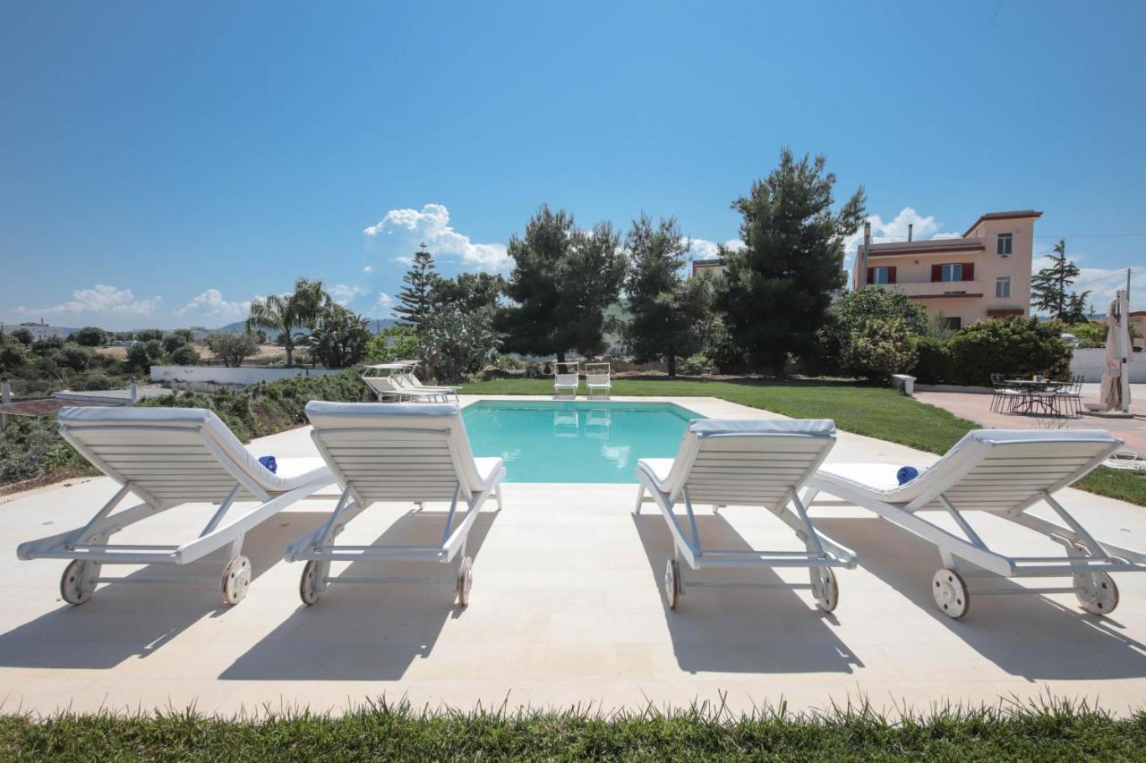 מונופולי Villa Dyria Exclusive Swimming Pool מראה חיצוני תמונה
